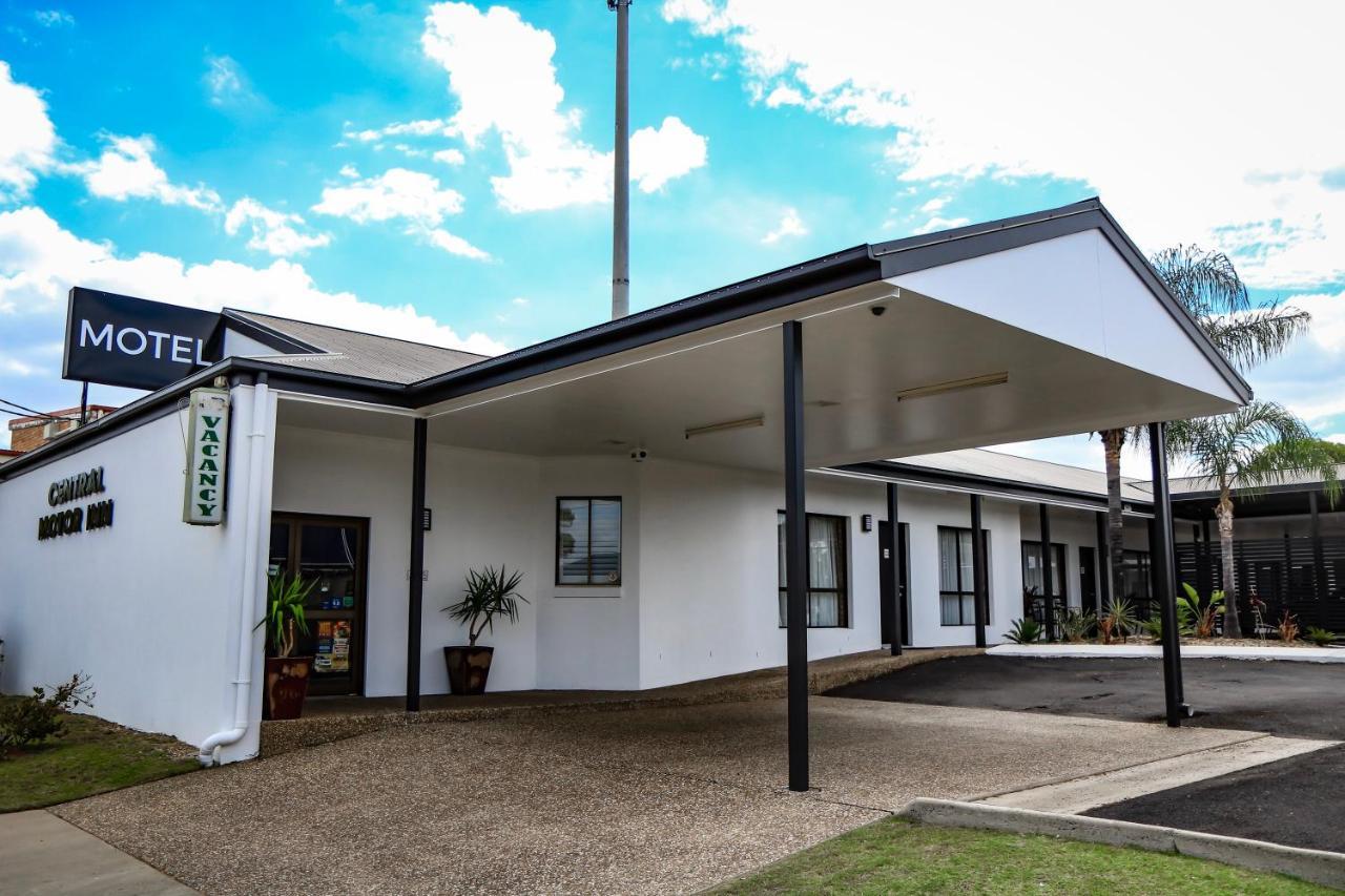 The Club Motor Inn Chinchilla Exterior photo